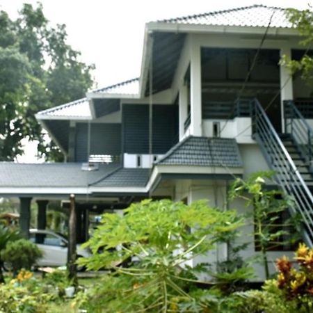 Brothers Homestay Alappuzha Dış mekan fotoğraf